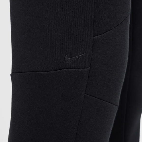 NWT Nike Men's Black Jogger Pants - Picture 3 of 10